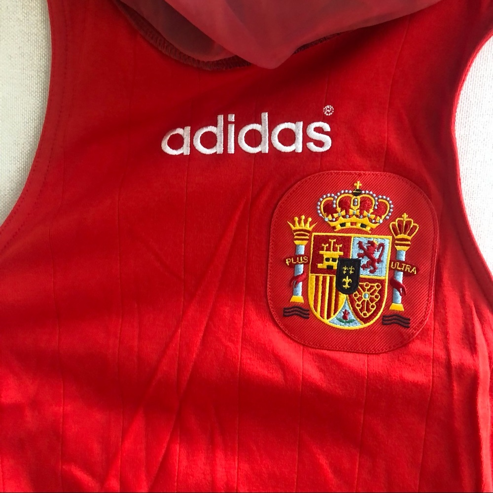NWT Adidas Originals World Cup Women's Spain Layer Tee CY0681 - Picture 6 of 6